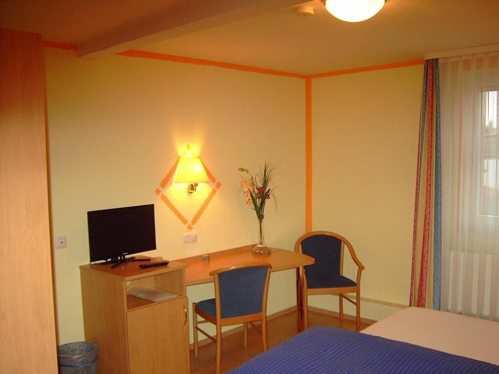 Hotel Hessisches Haus Rossdorf  Zewnętrze zdjęcie