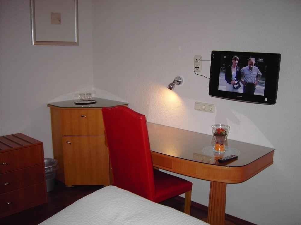 Hotel Hessisches Haus Rossdorf  Zewnętrze zdjęcie