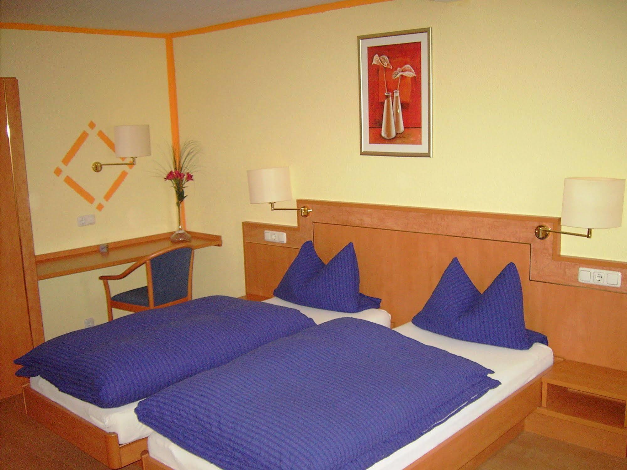 Hotel Hessisches Haus Rossdorf  Zewnętrze zdjęcie